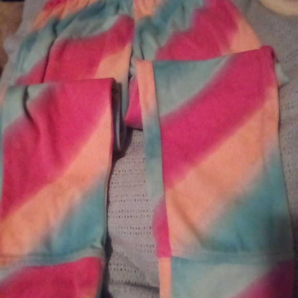 Girls pj''s (unicorn) - Picture 2 of 2